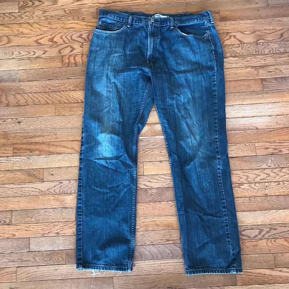 Men's Relaxed Straight Levi's 559s size 42 x 36